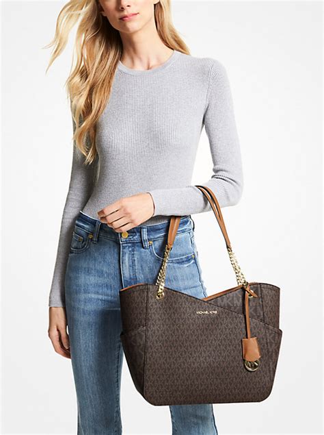 michael kors crosby large logo shoulder bag|Michael Kors Outlet Store in Manassas, VA .